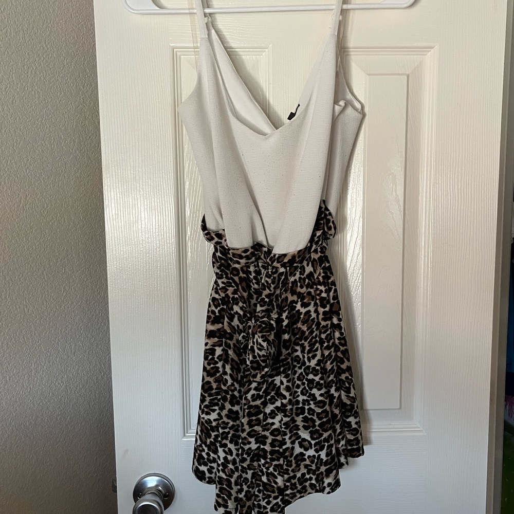 Lilly rose cheeta print romper